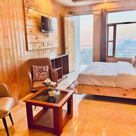 Hotel Classic Crown - #Scenic Mountain View #Open Terrace #Parking #Premium Rooms With Balcony #Guest Preferred #Best Selling Hotel In Mussoorie Exterior foto